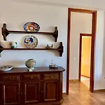 Jolinda Guest House, Accogliente Con 2 Da Letto, Vista Mare, Vicino Al Centro Di Con Piscina Fuori Terra Lejlighed Cefalù