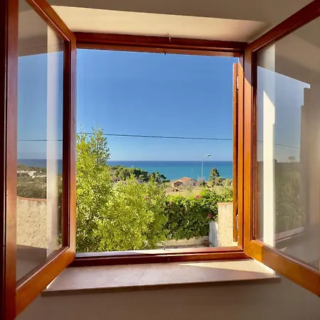 Jolinda Guest House, Accogliente Con 2 Da Letto, Vista Mare, Vicino Al Centro Di Con Piscina Fuori Terra *
