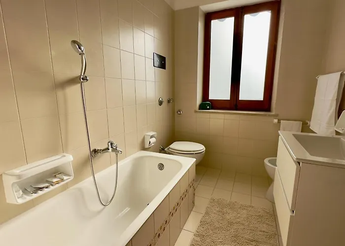 Apartamento Jolinda Guest House, Accogliente Con 2 Da Letto, Vista Mare, Vicino Al Centro Di Con Piscina Fuori Terra Cefalù