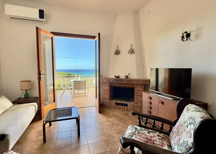 Jolinda Guest House, Accogliente Con 2 Da Letto, Vista Mare, Vicino Al Centro Di Con Piscina Fuori Terra Apartamento Cefalù